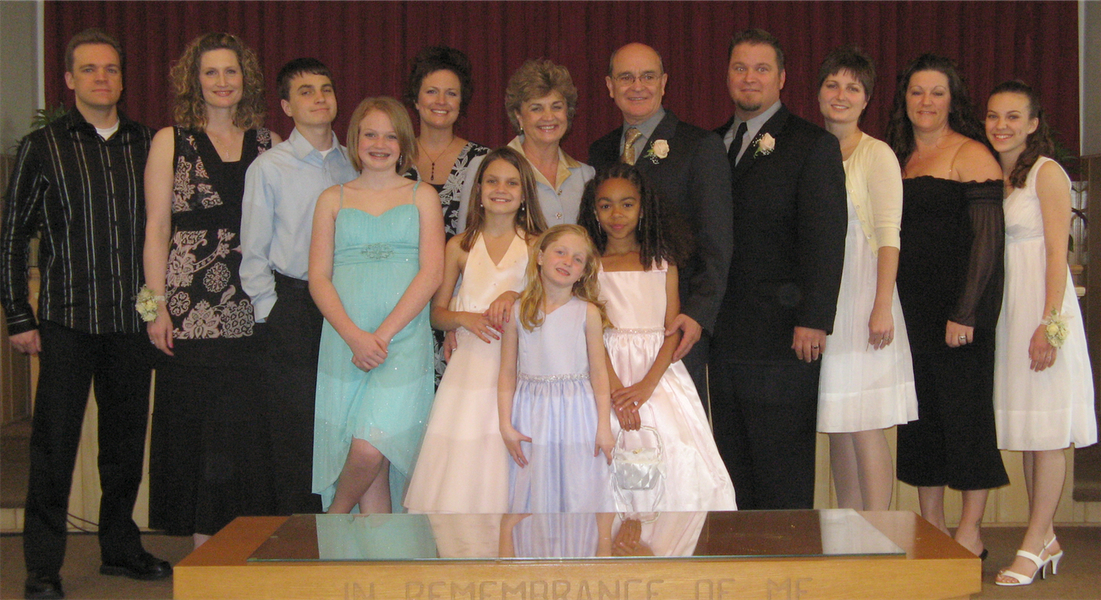 Picture of the Huston-Wheeler wedding party